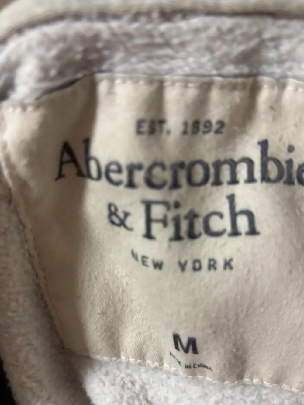 Abercrombie & Fitch Gray Heather Hoodie size M men’s